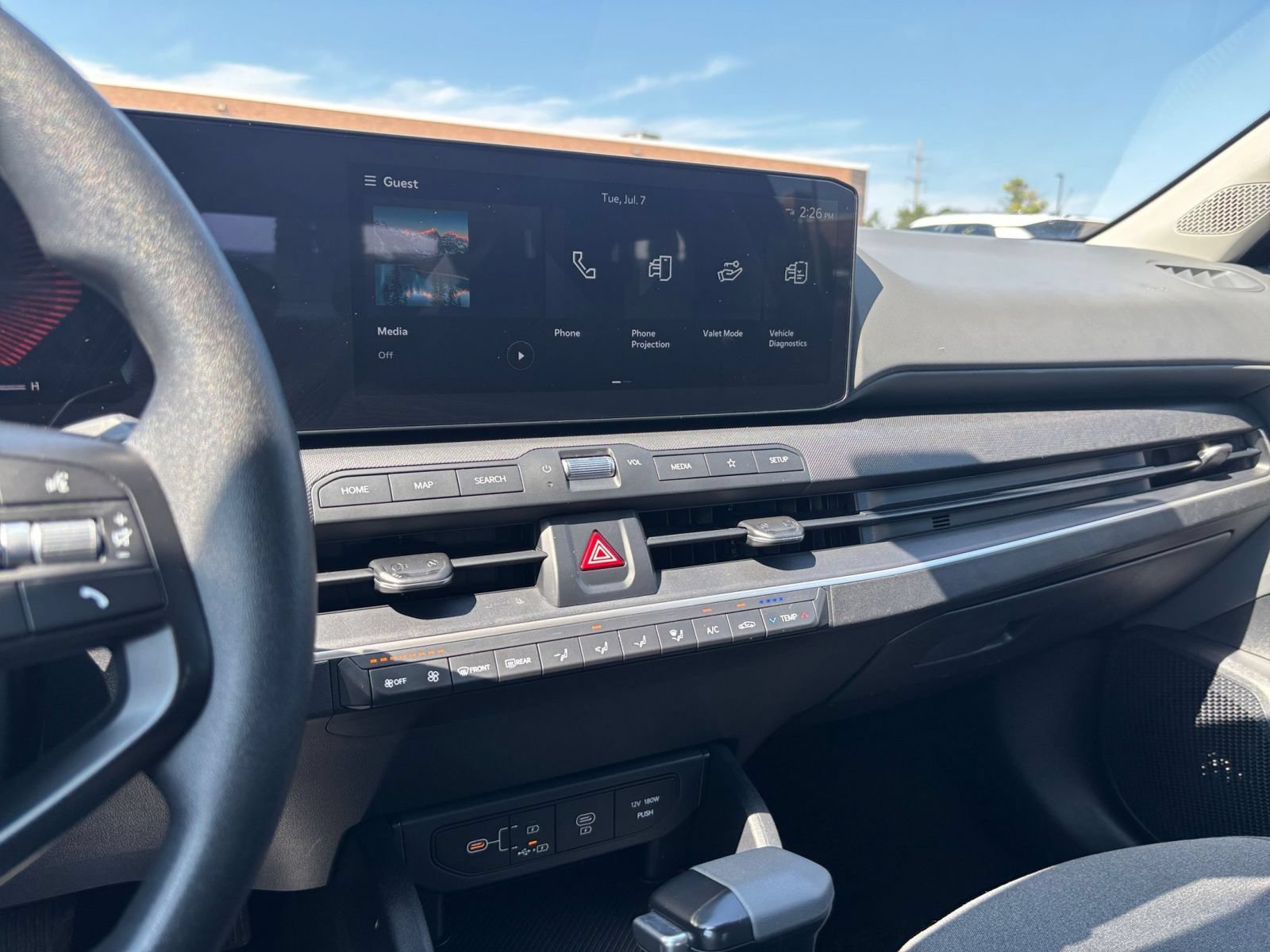 Used 2025 Kia K4 FWD image 16