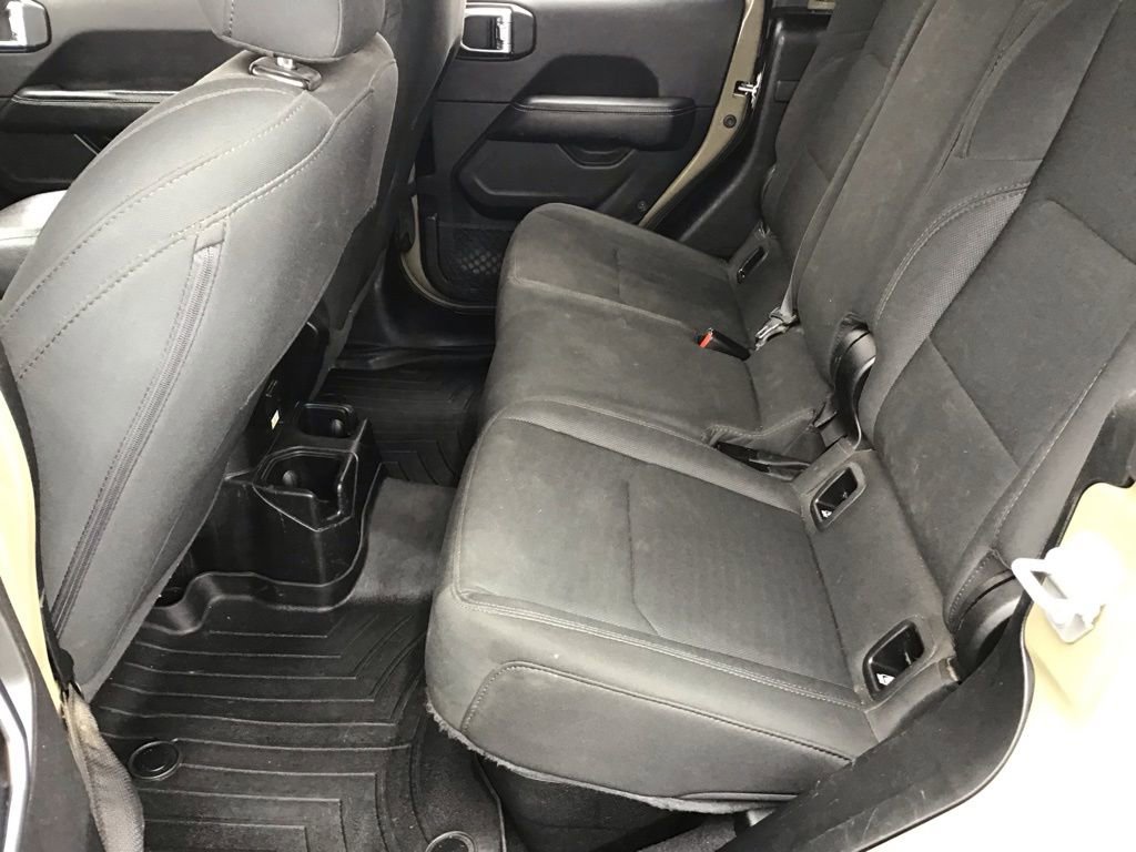 Used 2020 Jeep Gladiator Overland image 14