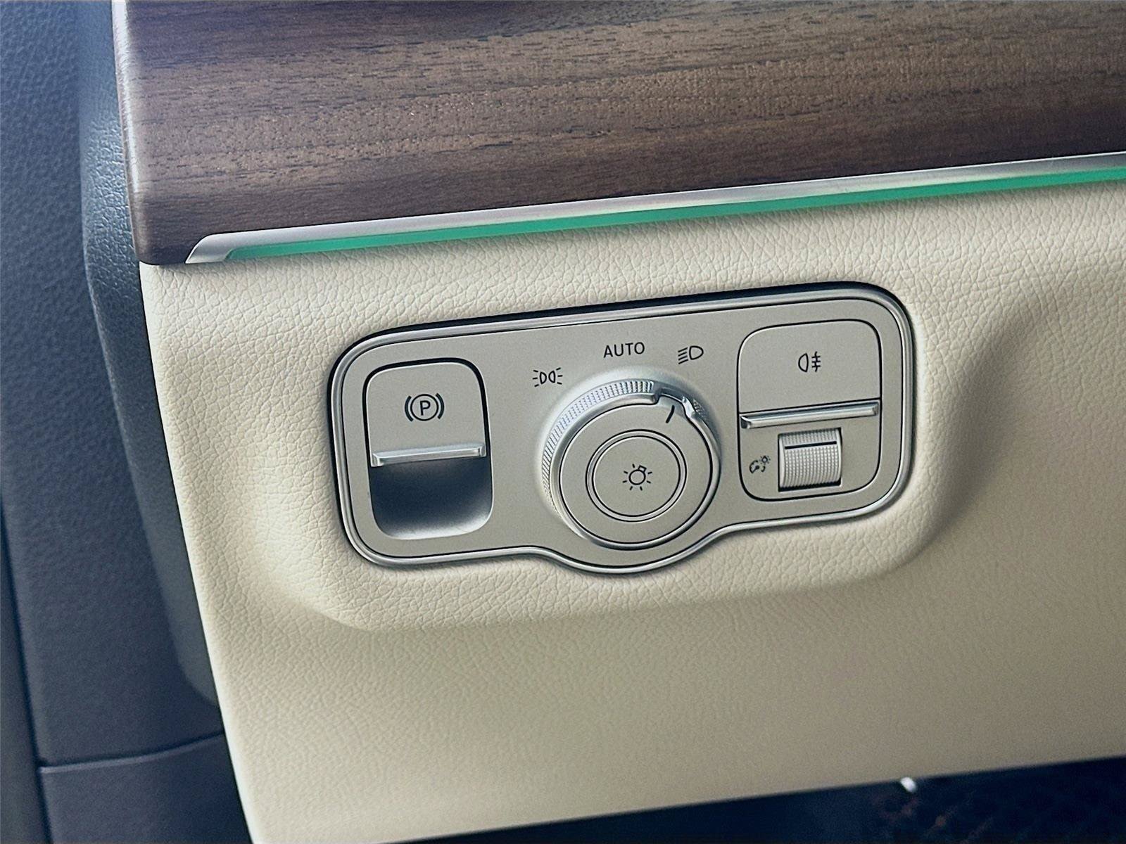 Certified 2026 Mercedes-Benz GLE 350 4MATIC image 10
