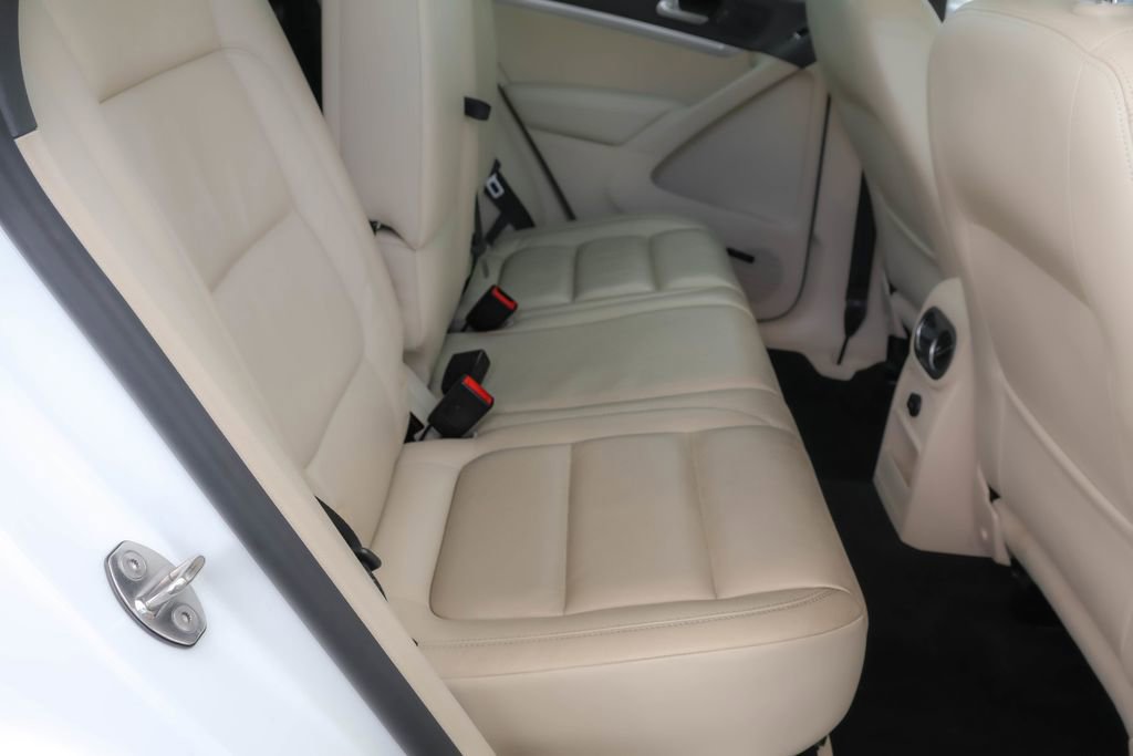 Used 2014 Volkswagen Tiguan R-Line image 29