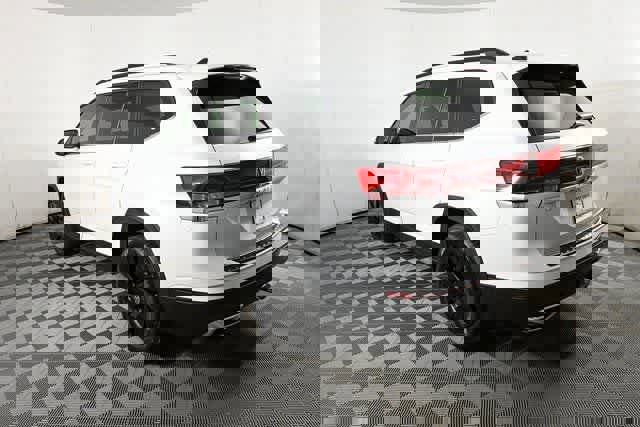 New 2026 Volkswagen Atlas SE image 4