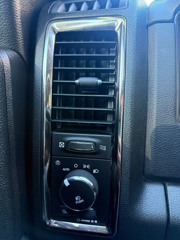 Used 2015 RAM 1500 Sport w/ Convenience Group RWD image 34