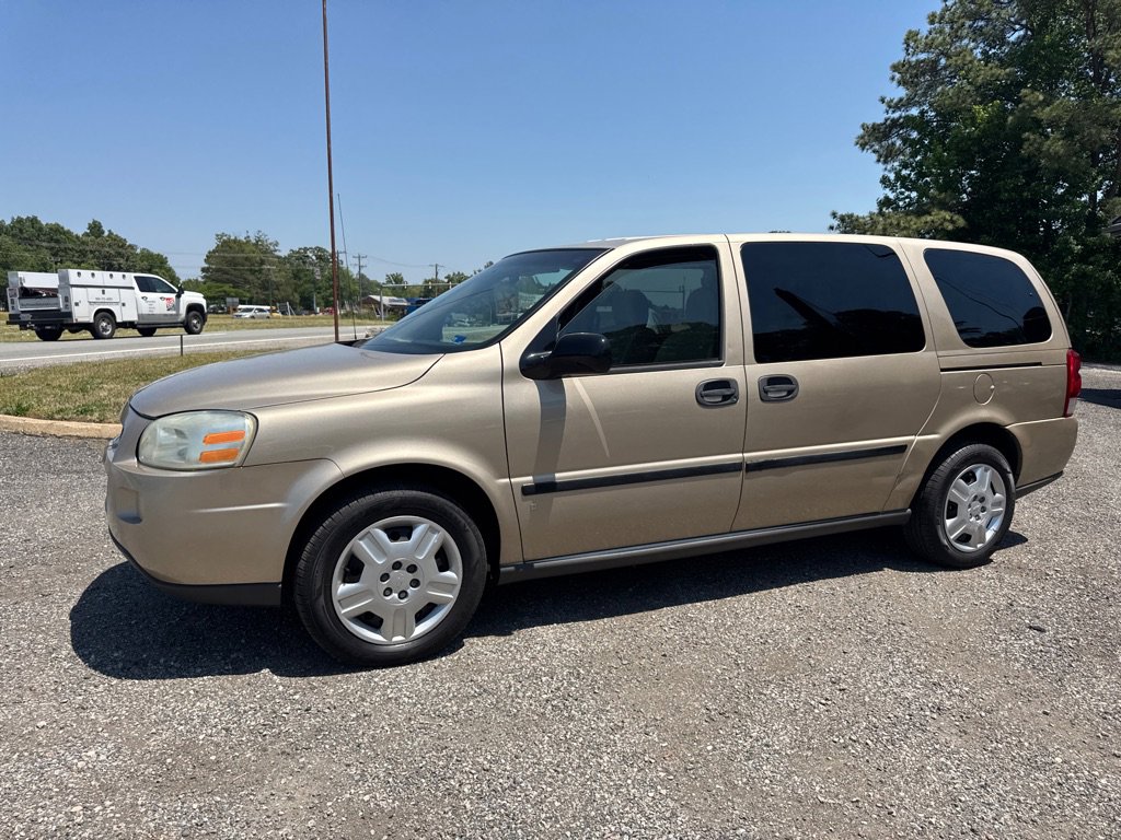 Used 2006 Chevrolet Uplander LS w/ Climate Package FWD image 3