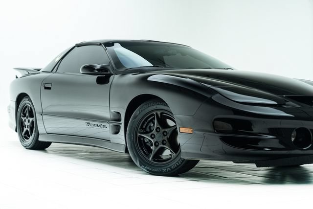 Used 2000 Pontiac Firebird Formula w/ Security Pkg RWD image 3