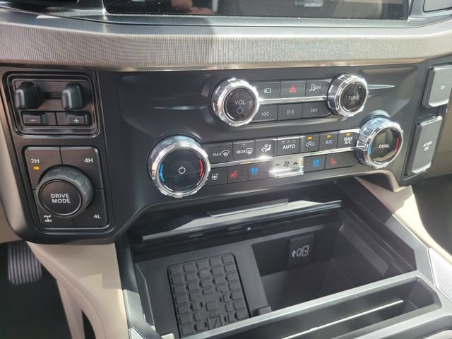 New 2026 Ford F350 Platinum w/ Platinum Plus Package AWD/4WD image 26