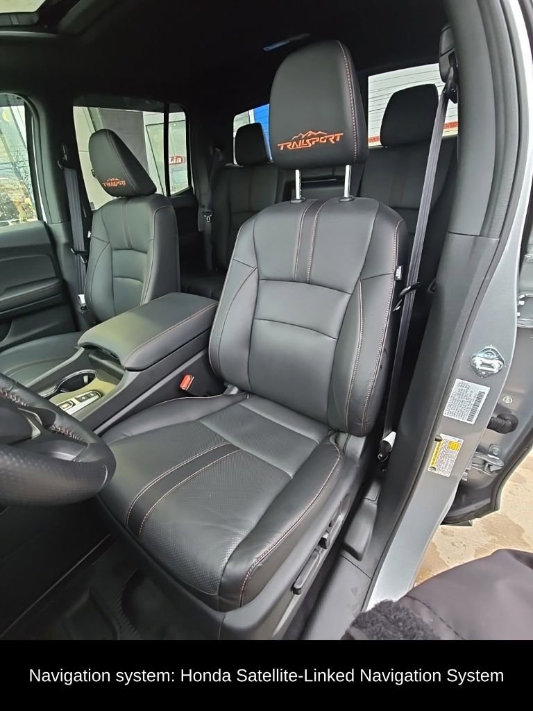 Certified 2025 Honda Ridgeline TrailSport image 12