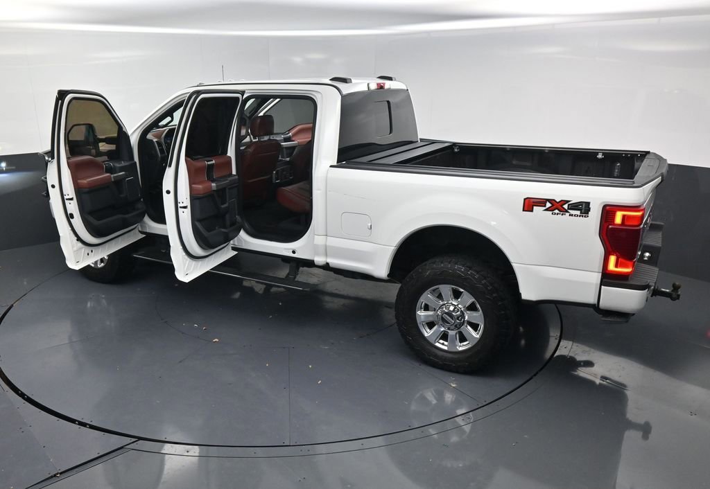 Used 2022 Ford F250 Platinum w/ FX4 Off-Road Package image 22