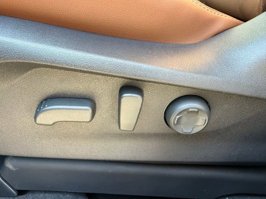 New 2026 Subaru Ascent Touring w/ Popular Package #1 image 25