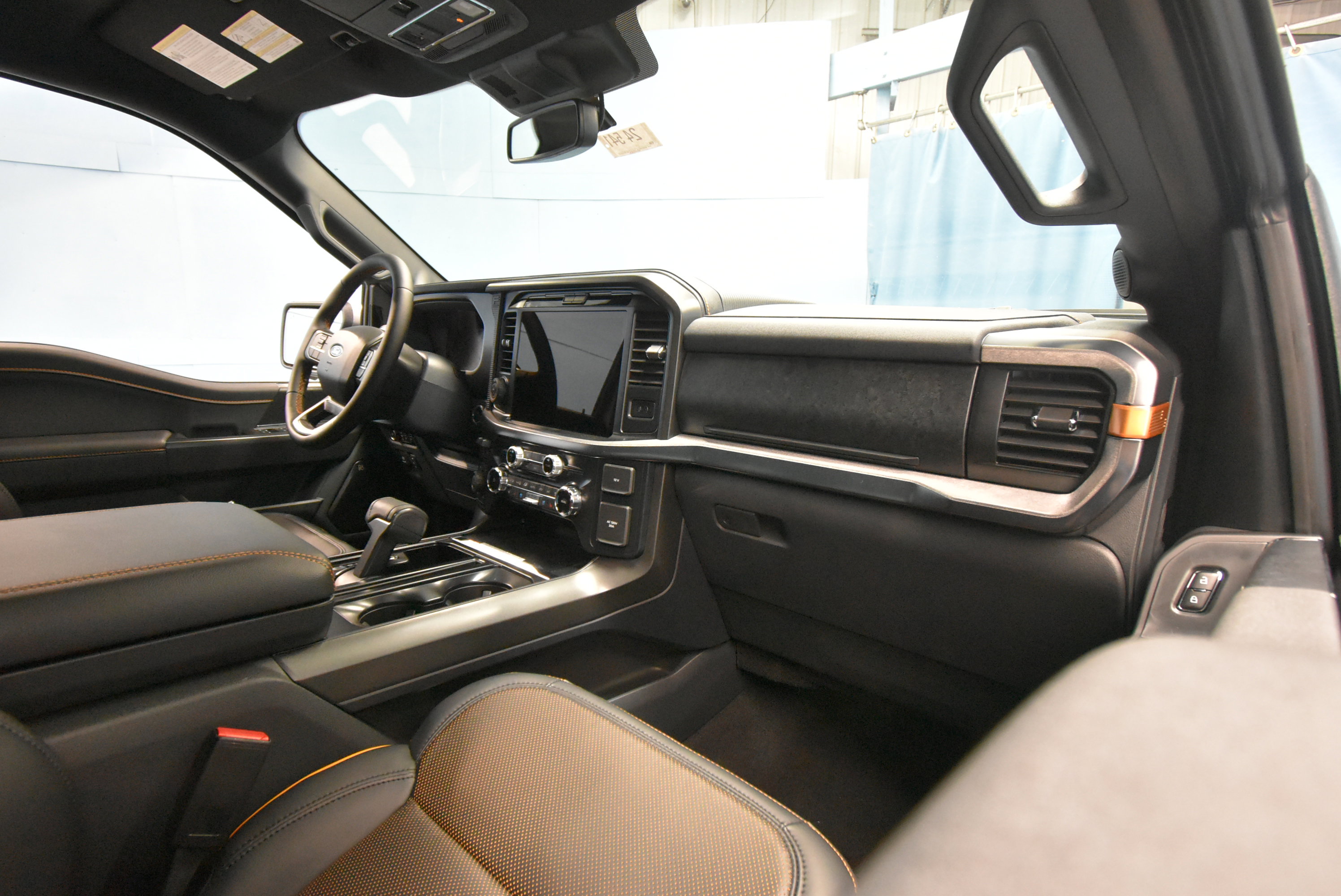 New 2025 Ford F150 Tremor w/ Equipment Group 402A High image 20