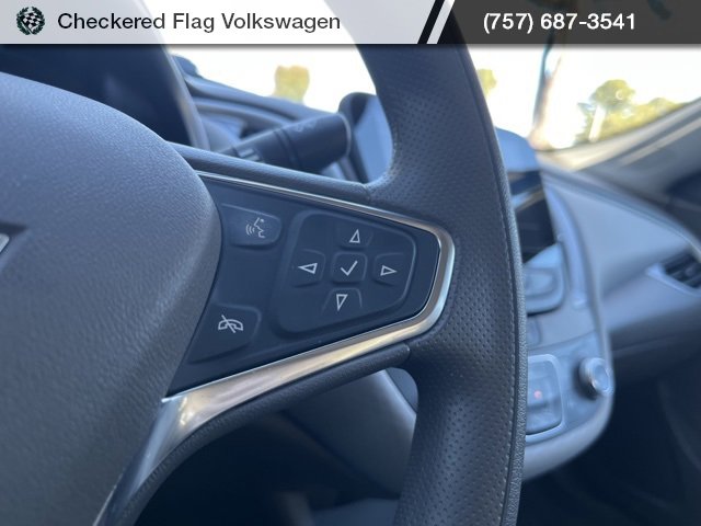 Used 2023 Chevrolet Malibu LS image 34