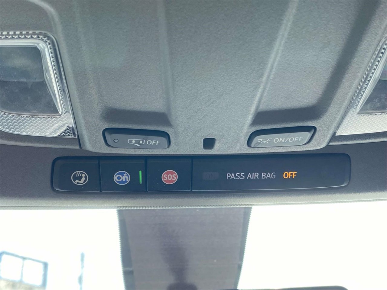 Used 2020 Chevrolet Silverado 1500 Custom w/ Custom Value Package image 26