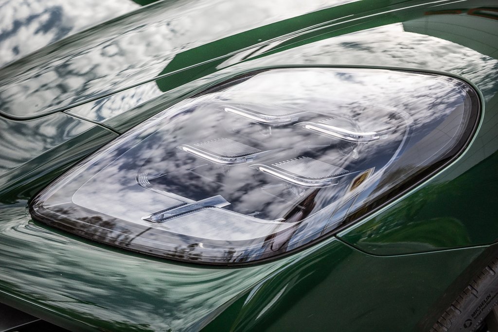 Used 2025 Porsche Panamera 4 image 24