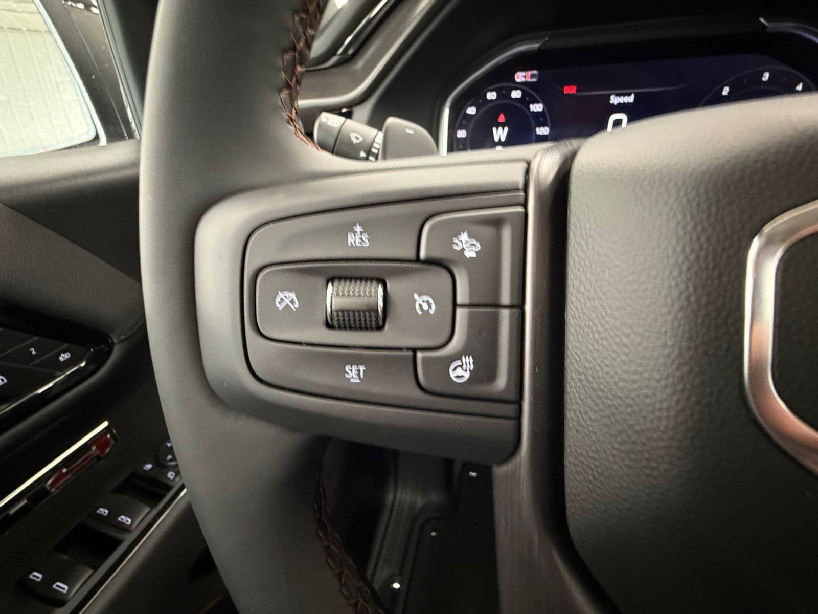New 2026 GMC Sierra 1500 AT4 w/ AT4 Premium Package AWD/4WD image 16