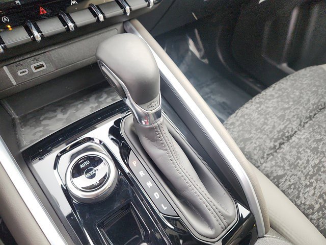 Certified 2024 Chevrolet Colorado ZR2 w/ Technology Package image 15