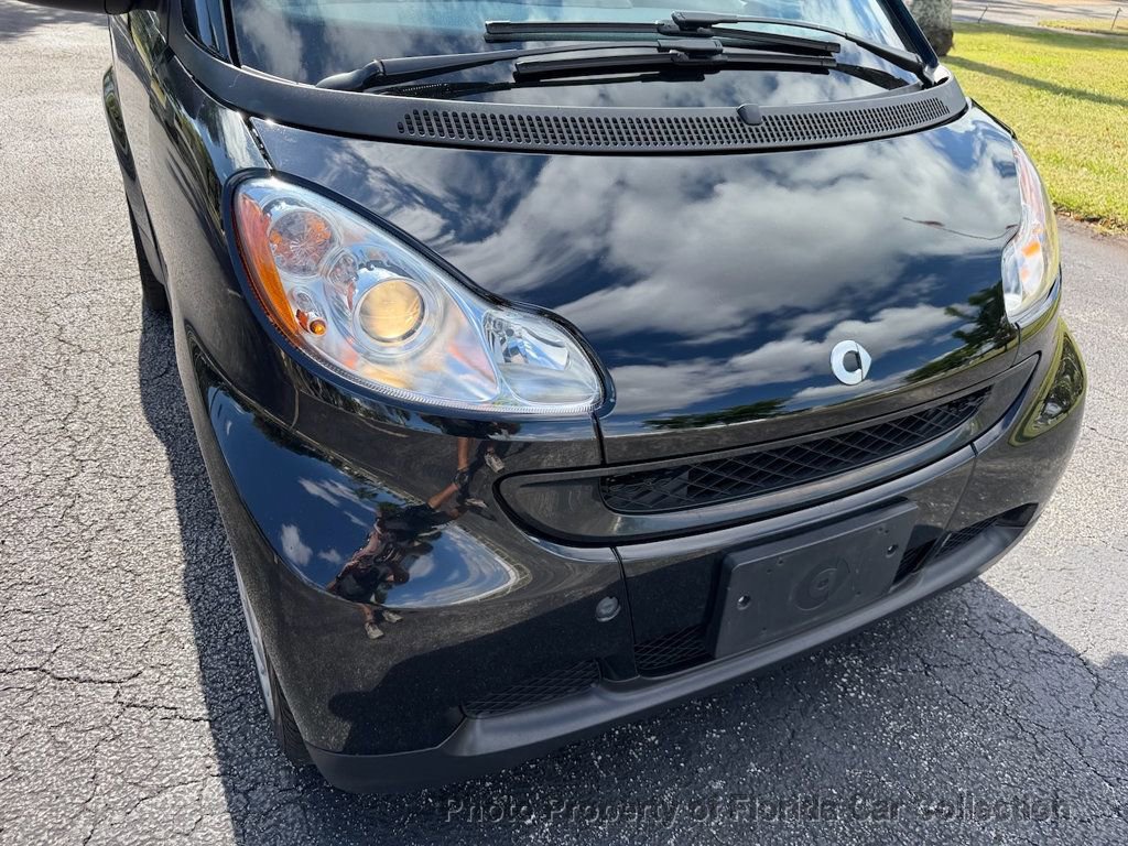 Used 2009 smart fortwo pure image 19