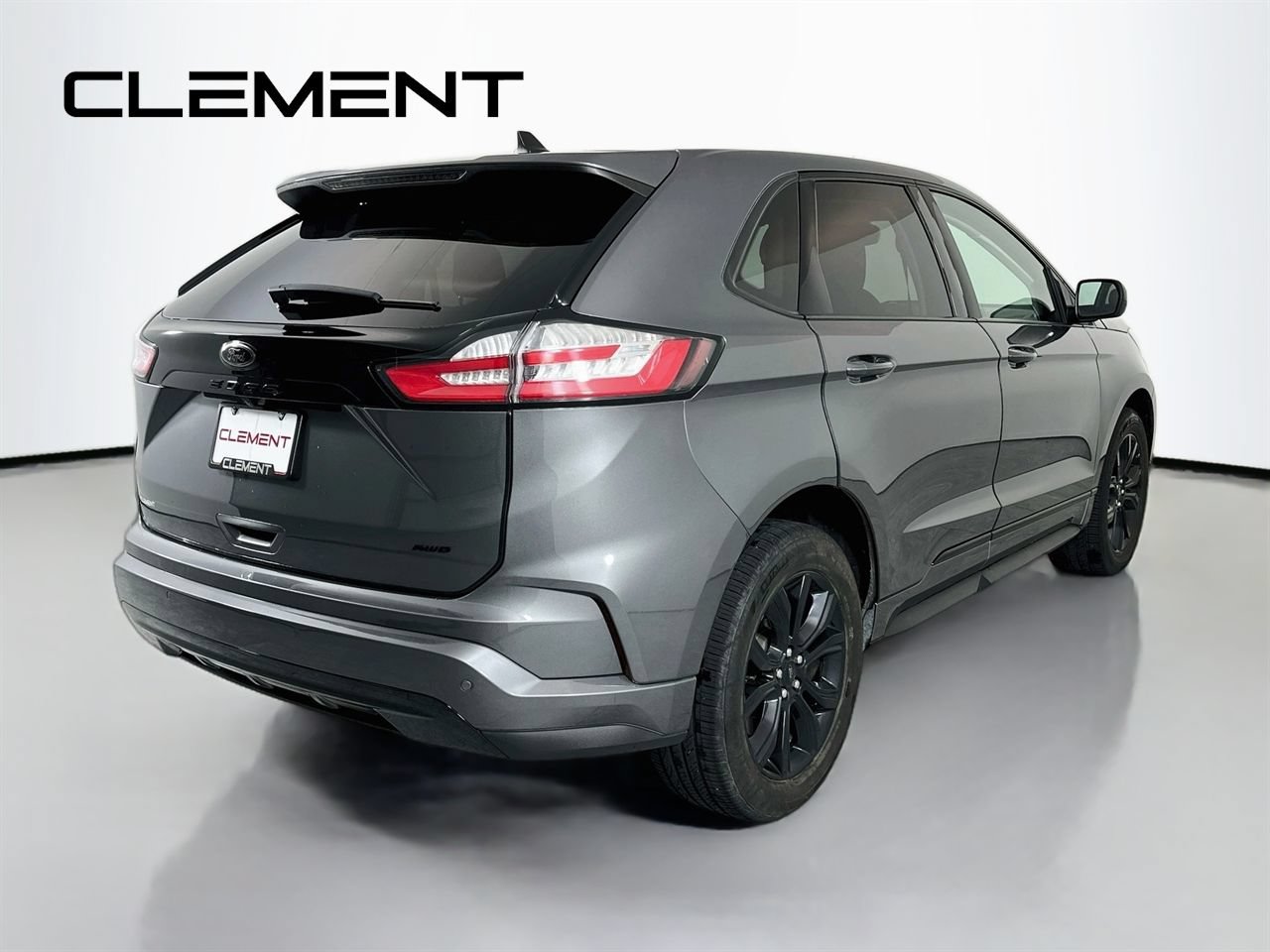 Certified 2024 Ford Edge SE w/ Black Appearance Package AWD/4WD image 7