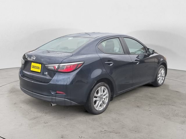 Used 2016 Scion iA FWD image 5