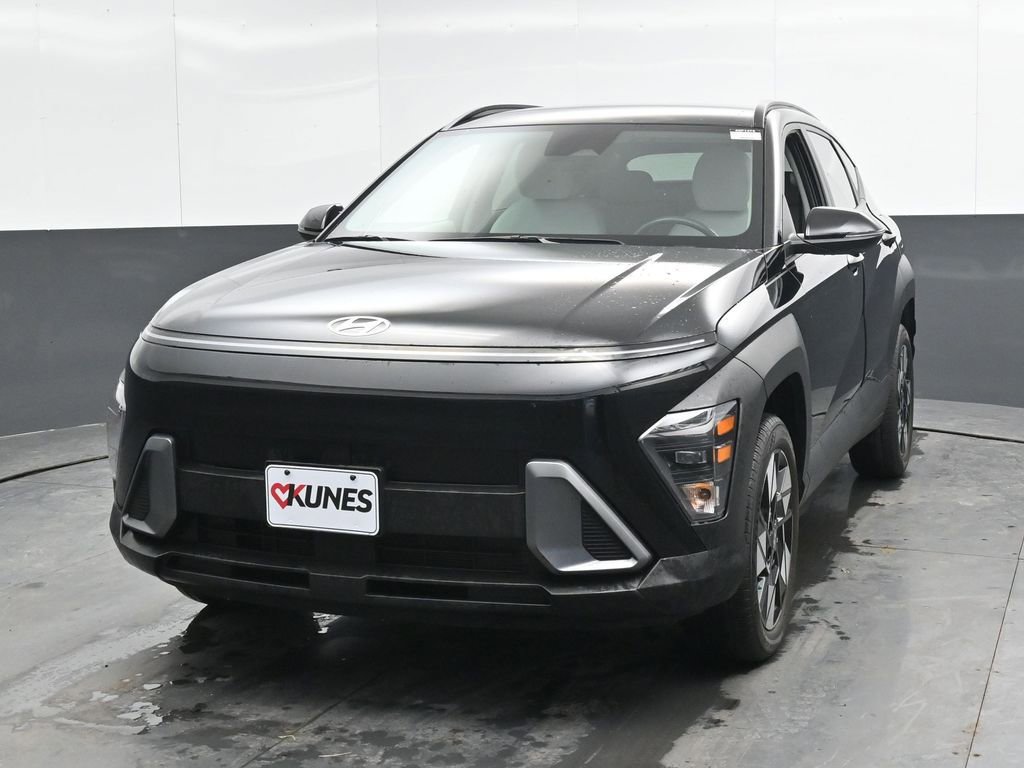 Used 2024 Hyundai Kona SEL AWD/4WD image 8
