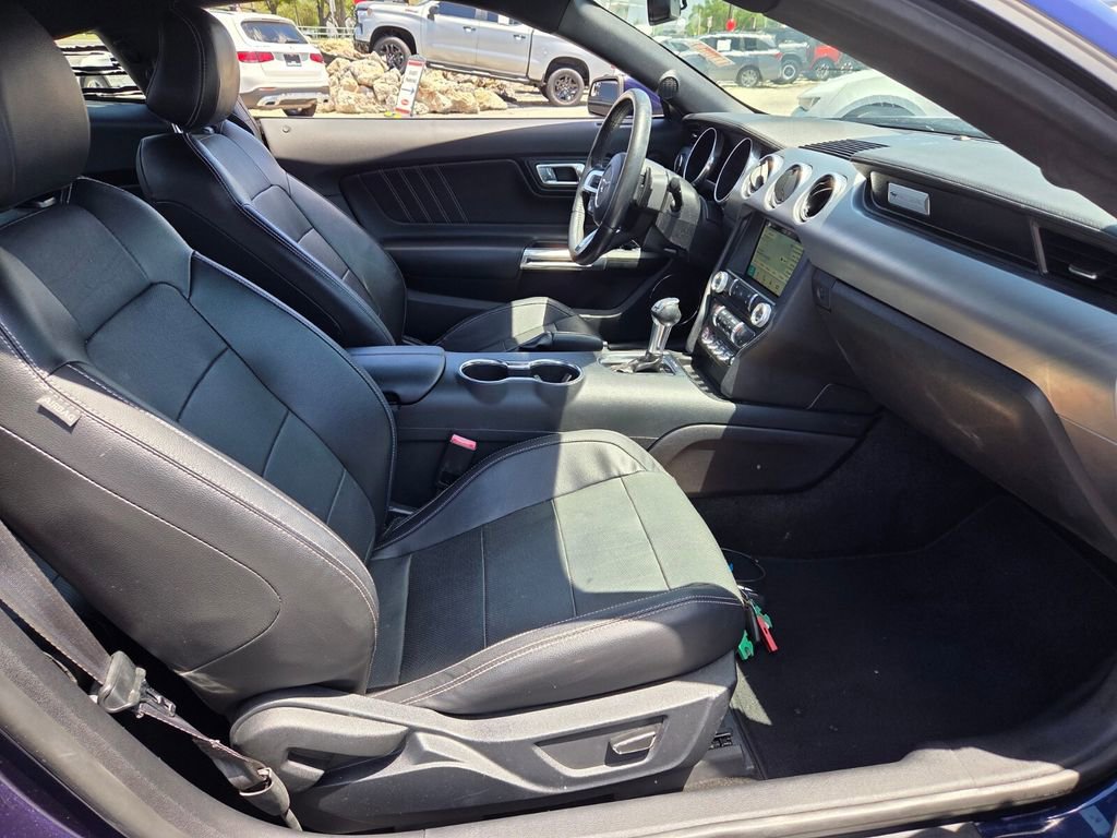 Used 2018 Ford Mustang GT Premium w/ Black Accent Package RWD image 14