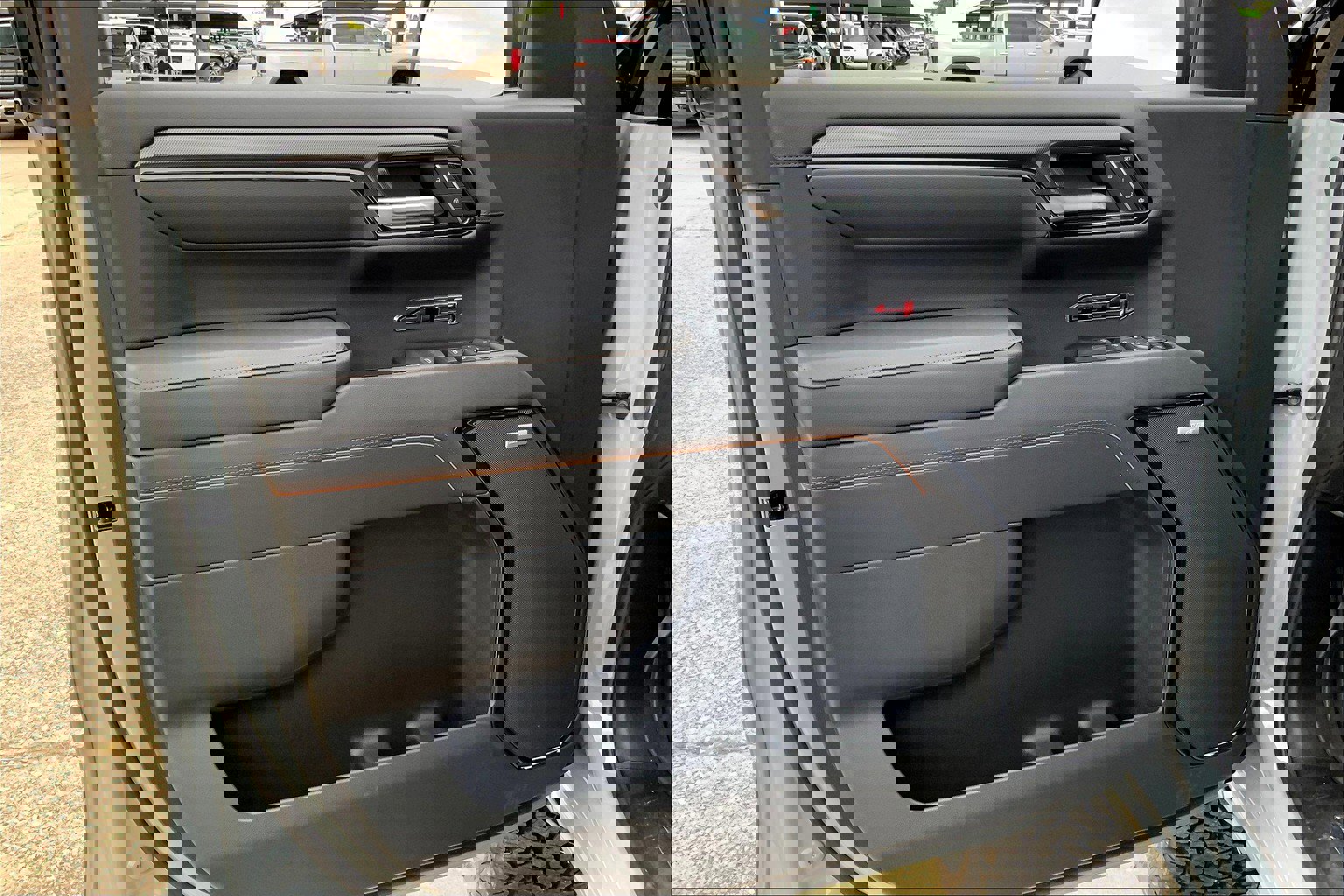 New 2025 GMC Sierra 1500 AT4 w/ AT4 Premium Package image 26