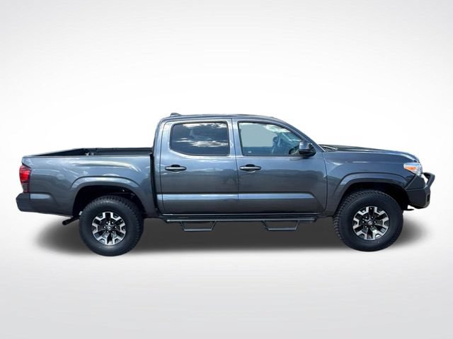 Used 2023 Toyota Tacoma SR AWD/4WD image 11
