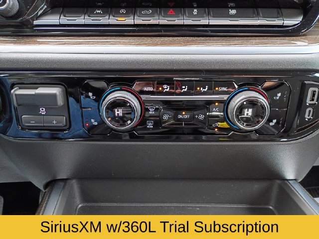 Used 2025 Chevrolet Silverado 1500 LT AWD/4WD image 17