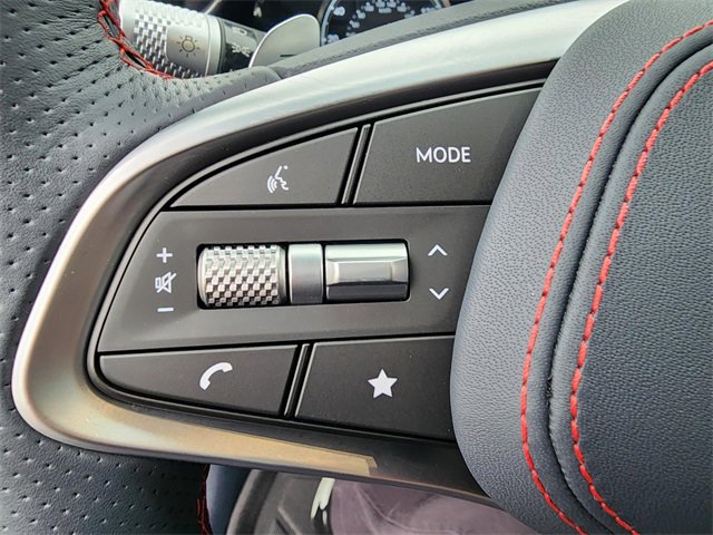 Used 2025 Genesis GV70 3.5T Sport w/ Sport Advanced Package image 14