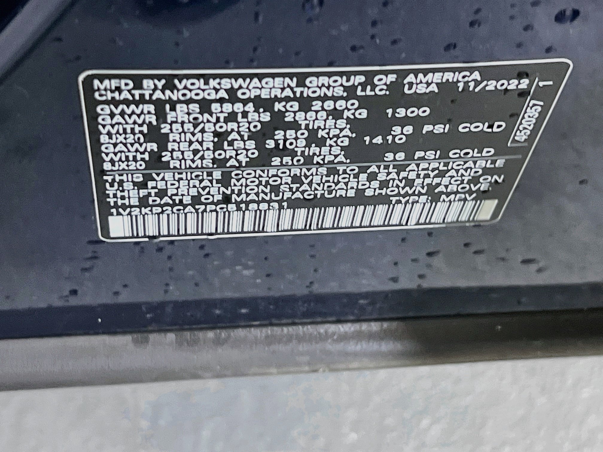 Used 2023 Volkswagen Atlas SE AWD/4WD image 32