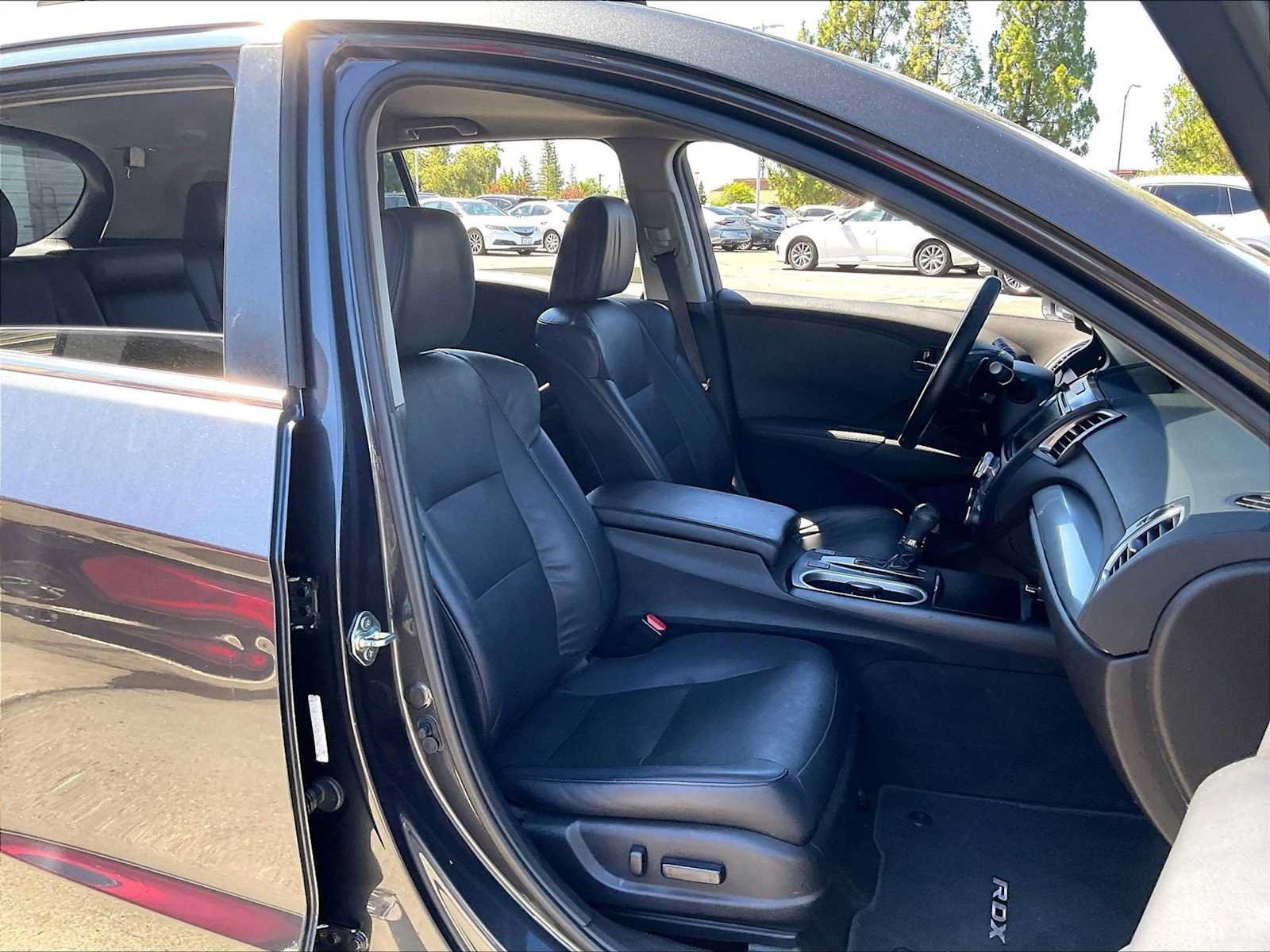 Used 2016 Acura RDX FWD w/ Technology Package image 10