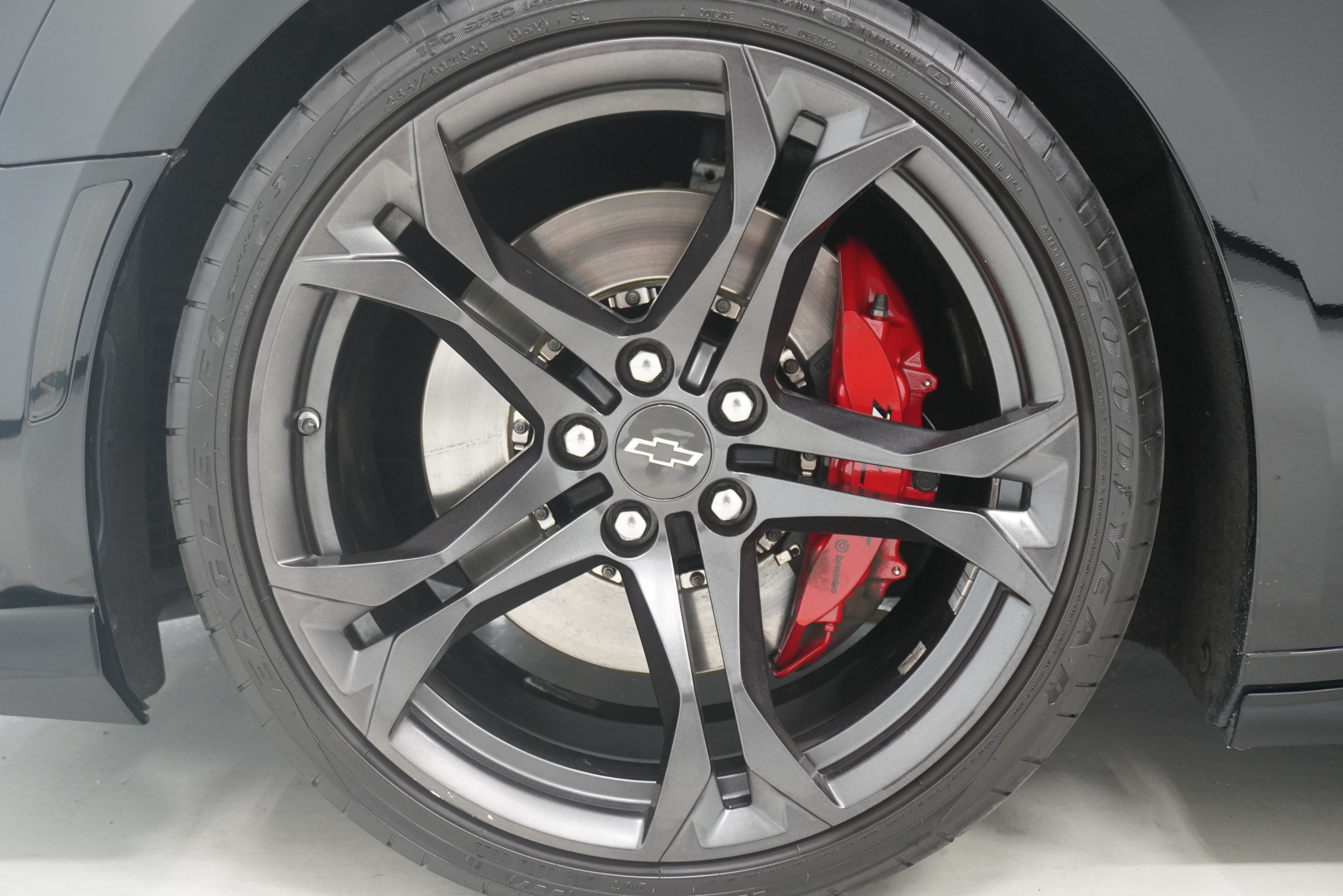 Used 2022 Chevrolet Camaro SS RWD image 32