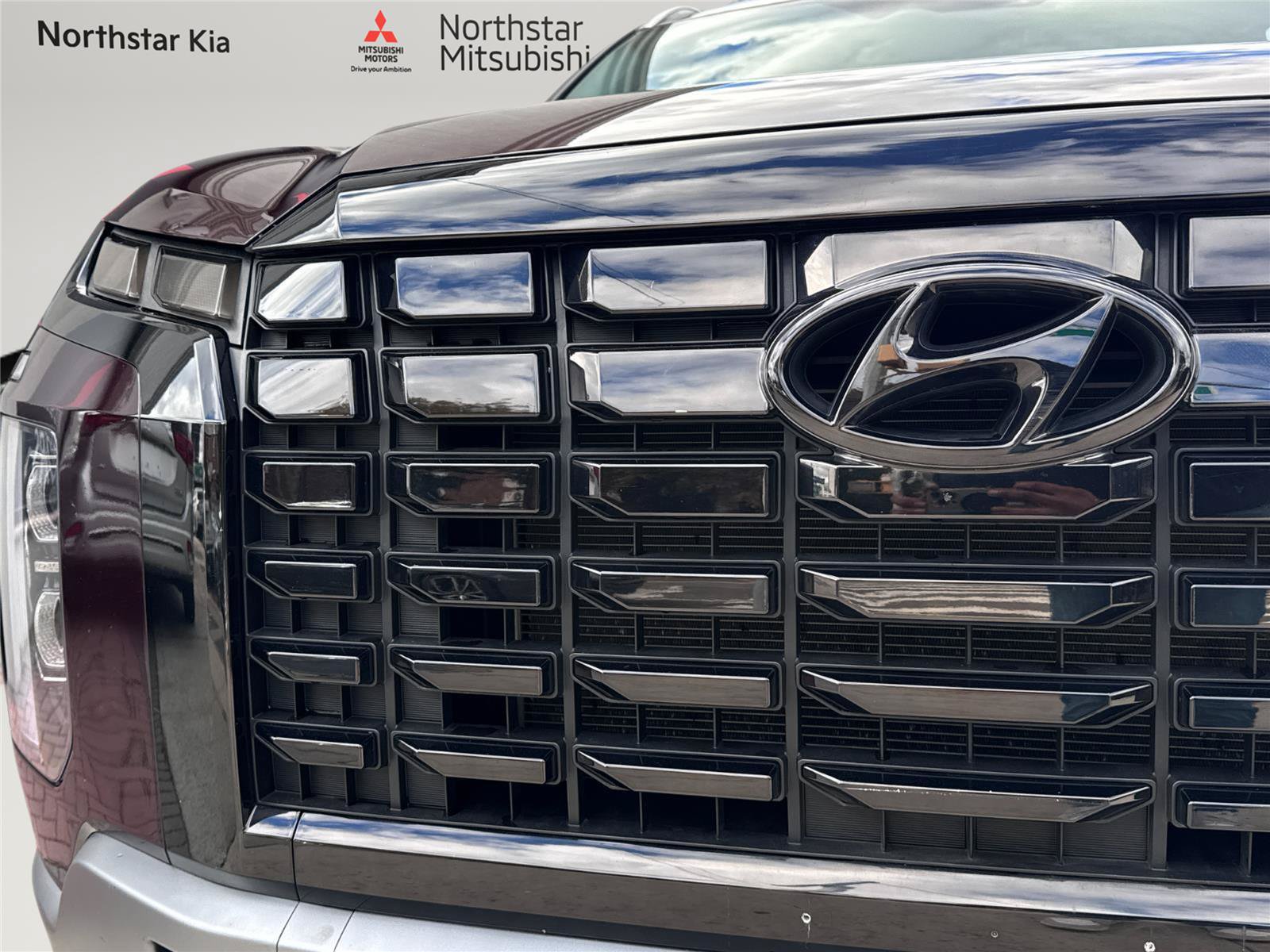 Used 2023 Hyundai Palisade SEL w/ Winter Package AWD/4WD image 29