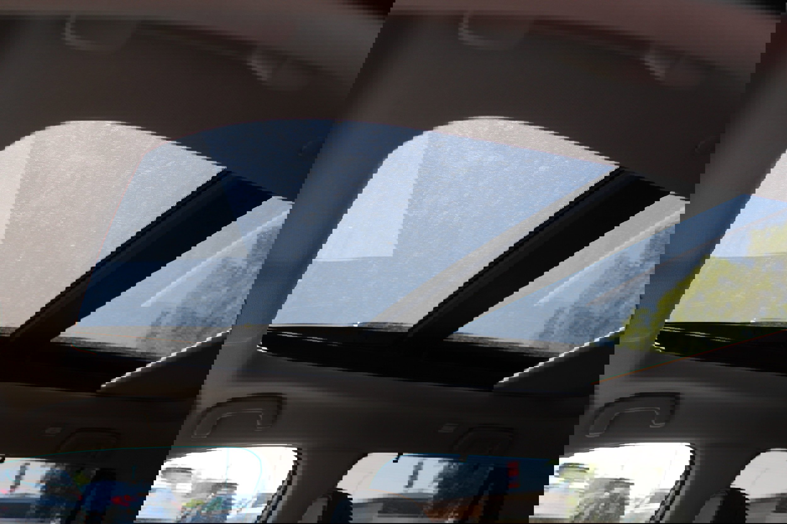 New 2025 Honda Pilot Touring image 5