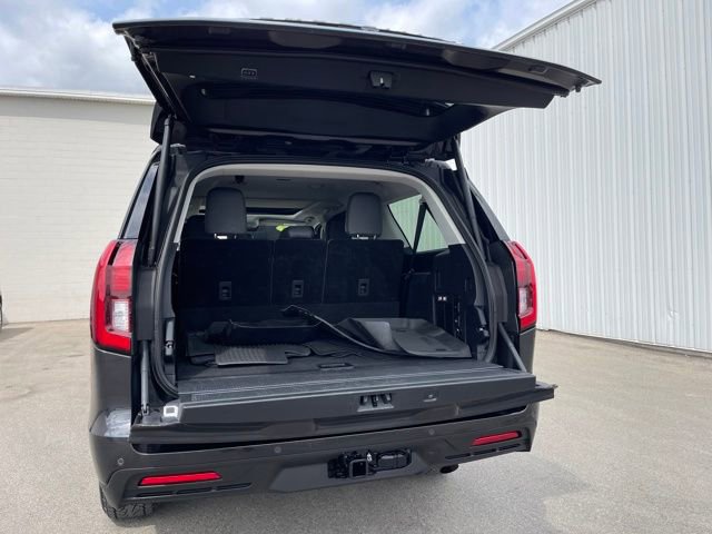 Used 2025 Ford Expedition Max Active image 32