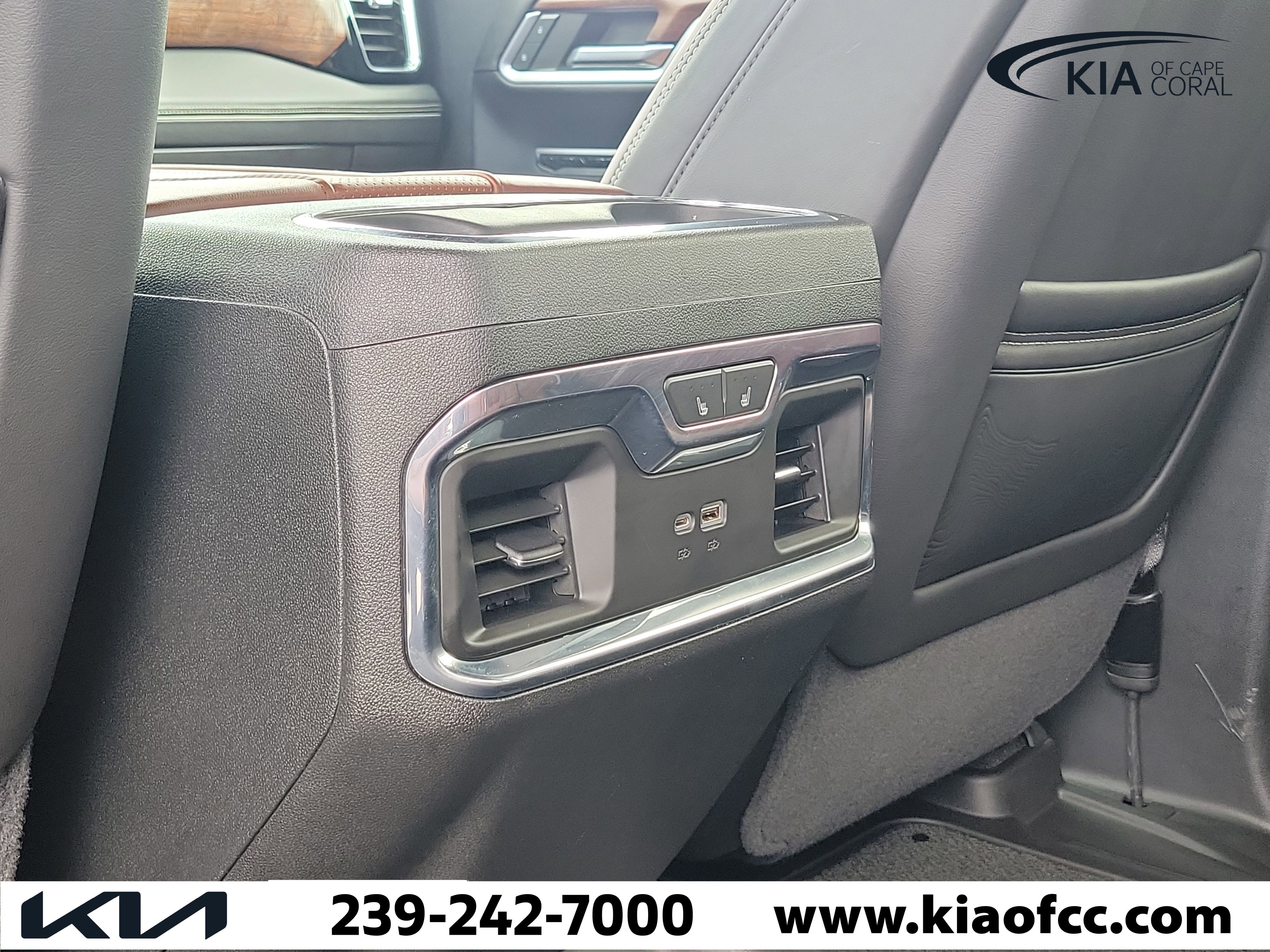 Used 2022 GMC Sierra 1500 Denali Ultimate AWD/4WD image 13