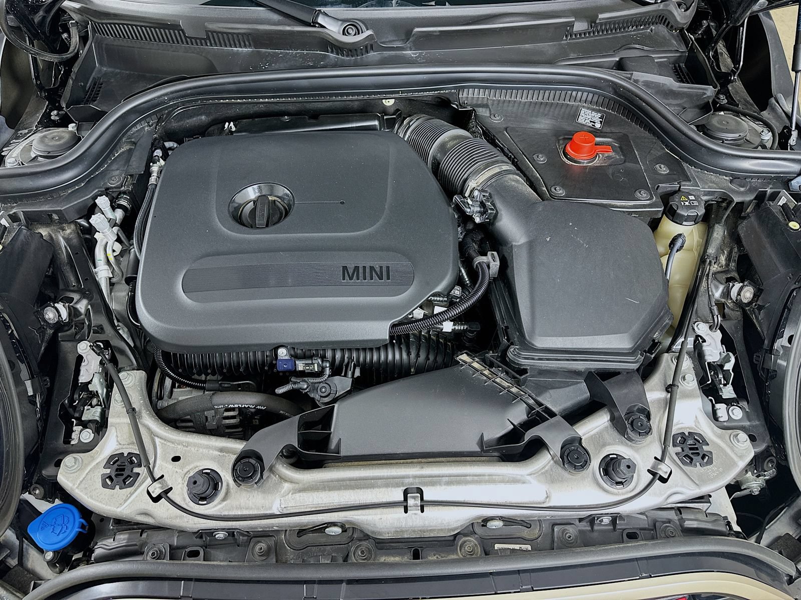 Used 2025 MINI Cooper S FWD image 13