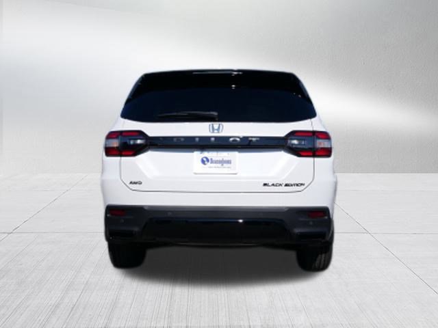 New 2026 Honda Pilot Black Edition image 4