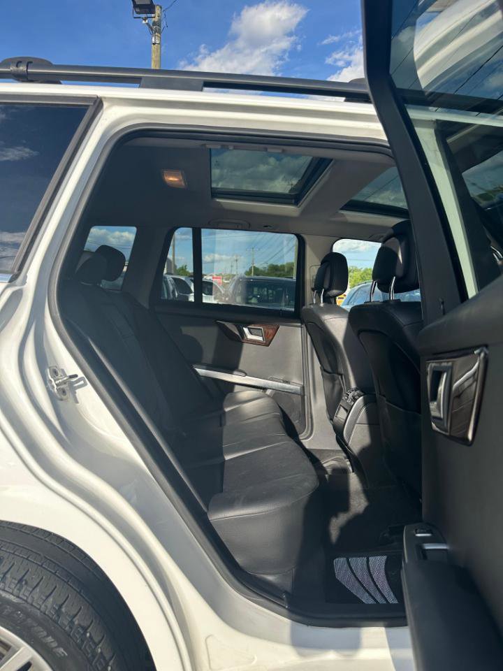 Used 2014 Mercedes-Benz GLK 350 4MATIC image 22
