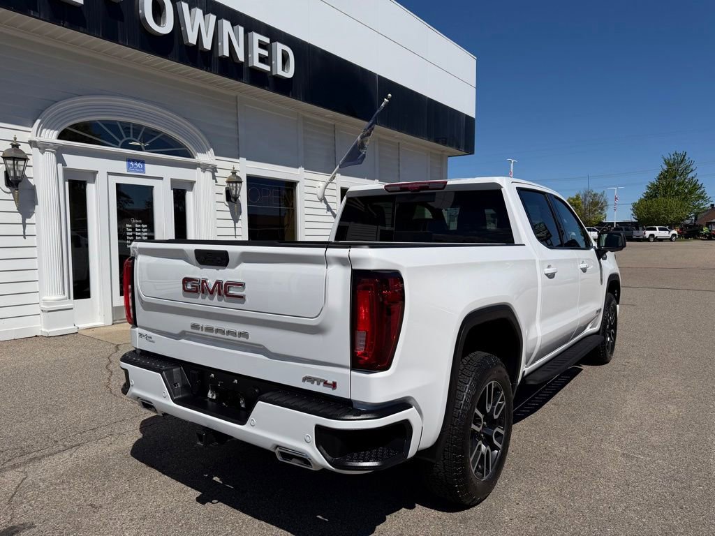 Certified 2025 GMC Sierra 1500 AT4 w/ AT4 Premium Package AWD/4WD image 5
