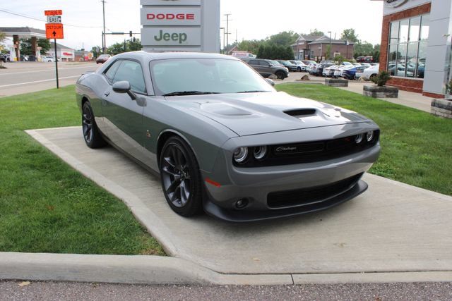 Used 2023 Dodge Challenger R/T Scat Pack w/ Plus Package RWD image 3