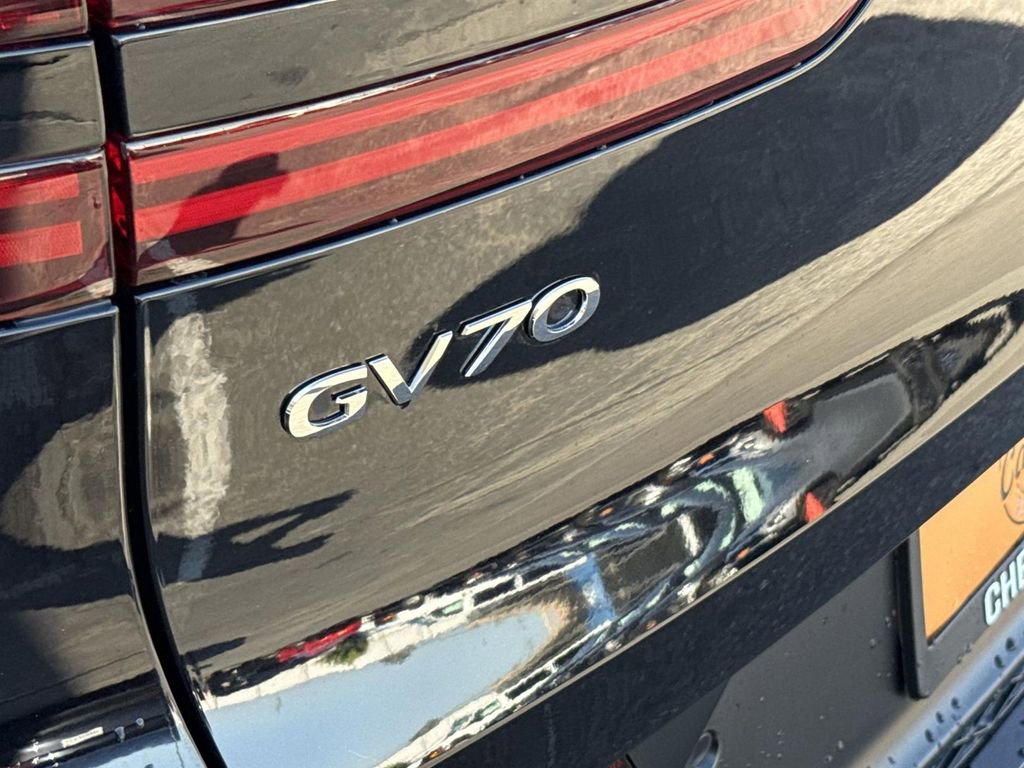 Used 2025 Genesis GV70 3.5T Sport w/ Sport Advanced Package image 31