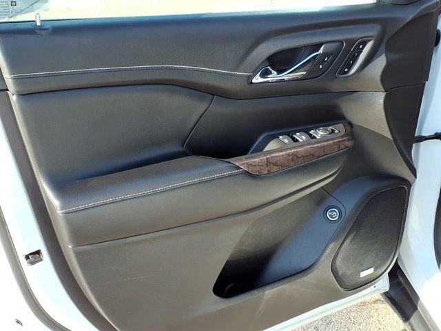 Used 2021 GMC Acadia Denali w/ GMC Pro Grade Package image 16