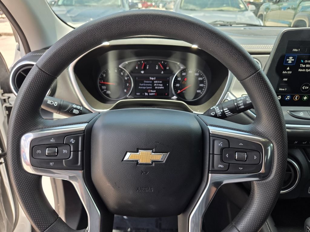 Used 2023 Chevrolet Blazer LT FWD image 29