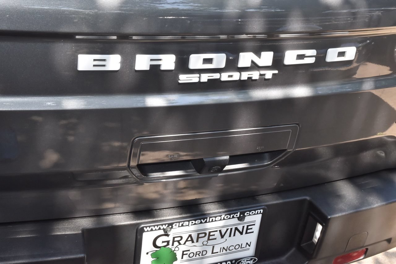 Certified 2023 Ford Bronco Sport Outer Banks w/ Tech Package AWD/4WD image 36