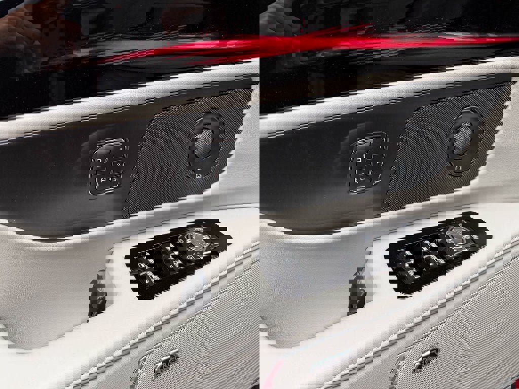 New 2026 Lincoln Nautilus Premier w/ Equipment Group 102A image 12