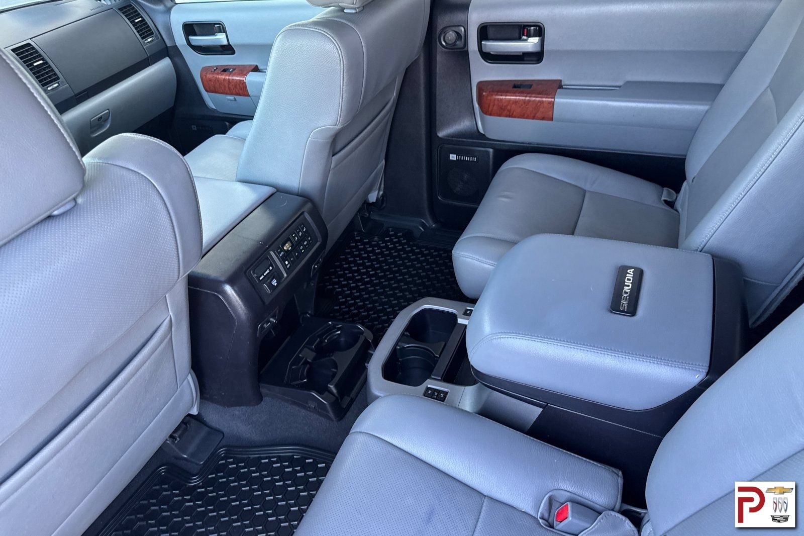 Used 2019 Toyota Sequoia Platinum AWD/4WD image 13