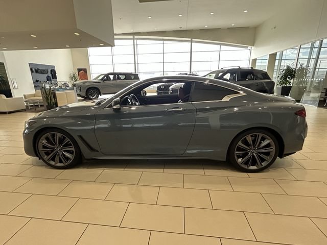 Used 2022 INFINITI Q60 Red Sport 400 w/ Cargo Package RWD image 3