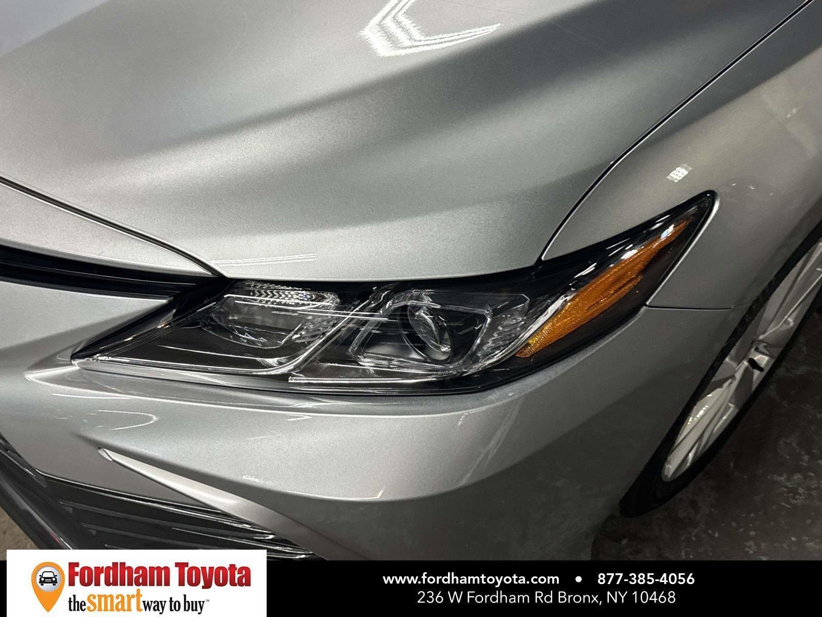 Used 2023 Toyota Camry LE image 8