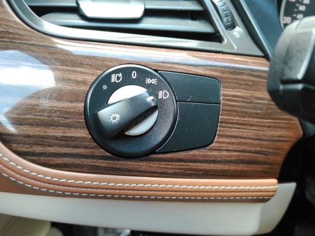 Used 2015 BMW Z4 sDrive28i RWD image 30