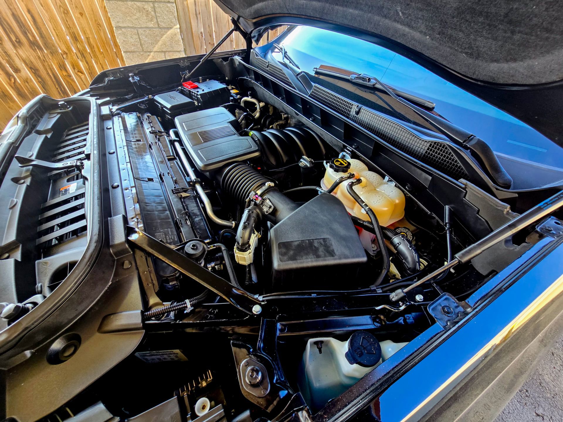 Used 2024 GMC Sierra 1500 AT4 w/ Technology Package image 33