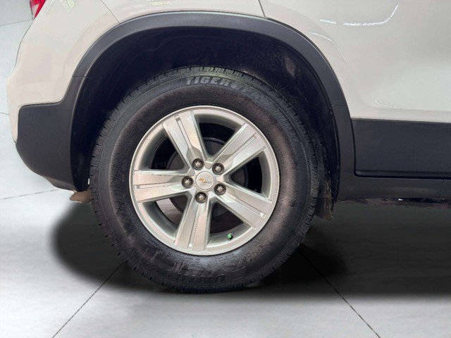 Used 2020 Chevrolet Trax LT w/ LT Convenience Package image 63